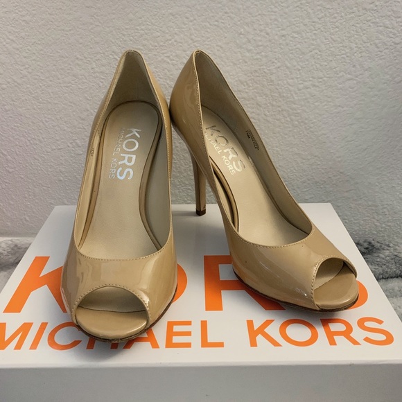 Michael Kors Heels - Picture 1 of 4